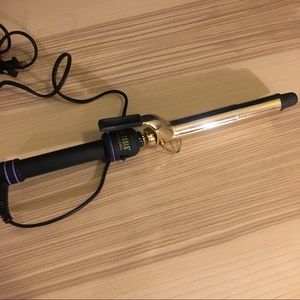 Hot Tools Other - Curling iron Hot Tools Other - Curling iron